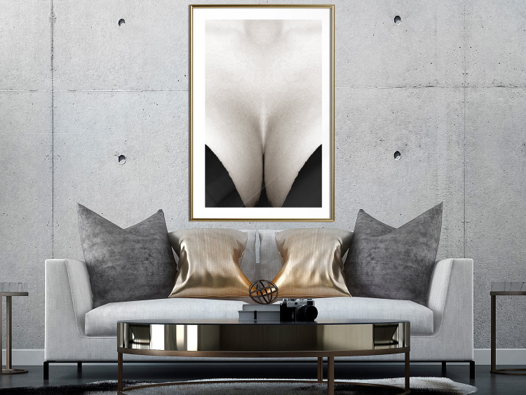 Wall Poster Decolletage - black and white female chest with visible neckline 123996 additionalImage 15