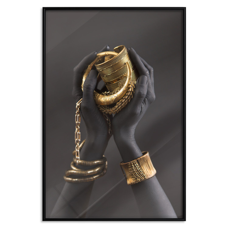 Poster Gold of the Desert - black hands with golden items on a dark background 130517 additionalImage 16