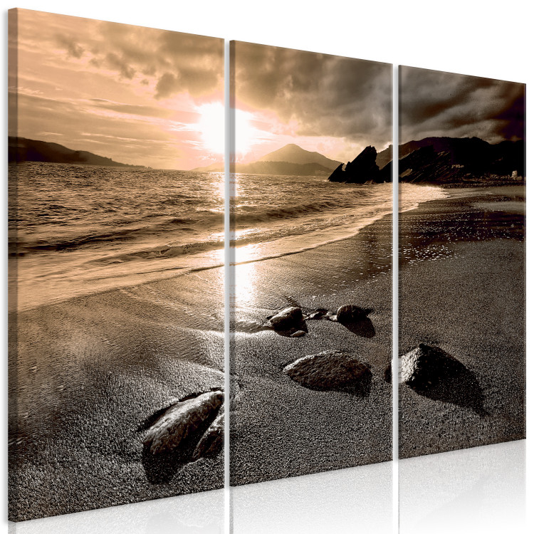 Canvas Sunset in sepia - sea landscape triptych with beach and mountains 125027 additionalImage 2