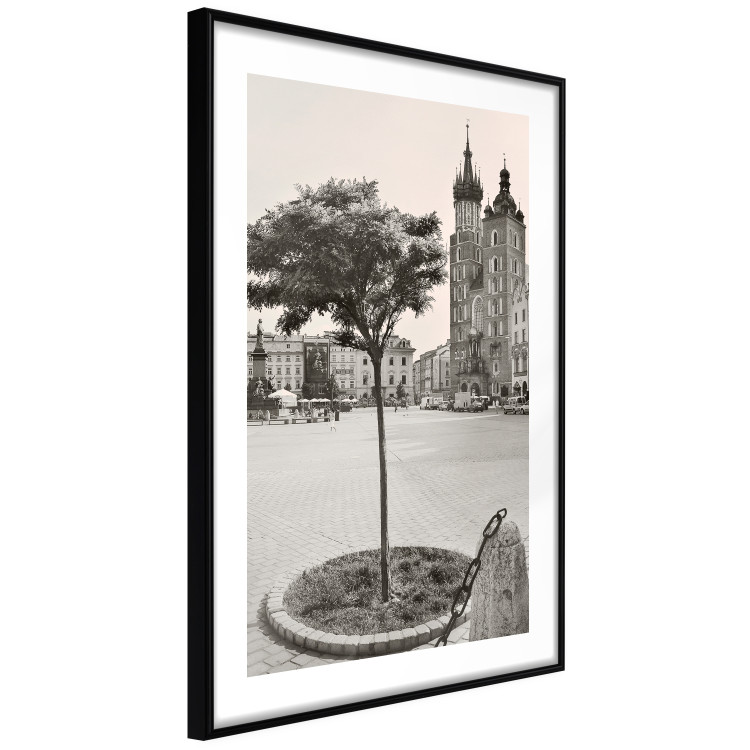Poster Krakow: St. Mary's Basilica - monument of one of Poland's cities in sepia 118157 additionalImage 11