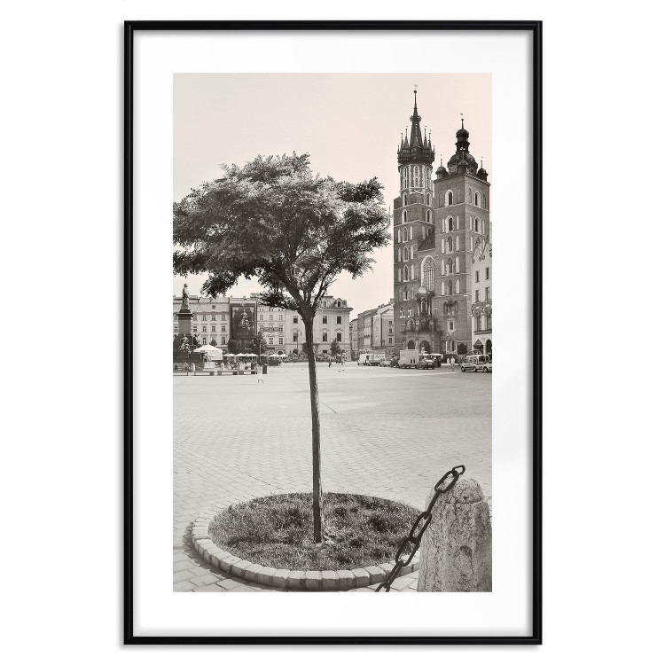 Poster Krakow: St. Mary's Basilica - monument of one of Poland's cities in sepia 118157 additionalImage 15