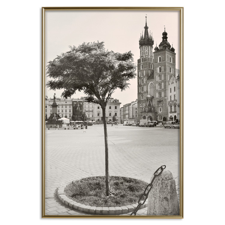 Poster Krakow: St. Mary's Basilica - monument of one of Poland's cities in sepia 118157 additionalImage 16