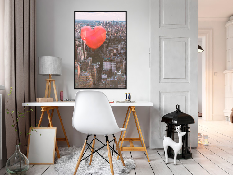 Poster Heart of the City - heart-shaped balloon against the backdrop of architecture 120457 additionalImage 3