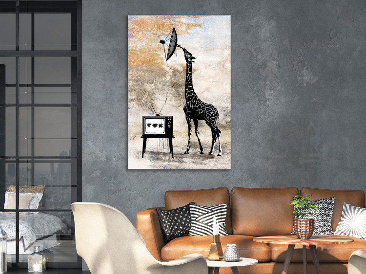 Canvas Art Print TV Giraffe (1-piece) Vertical - whimsical funny animal 132267 additionalImage 3