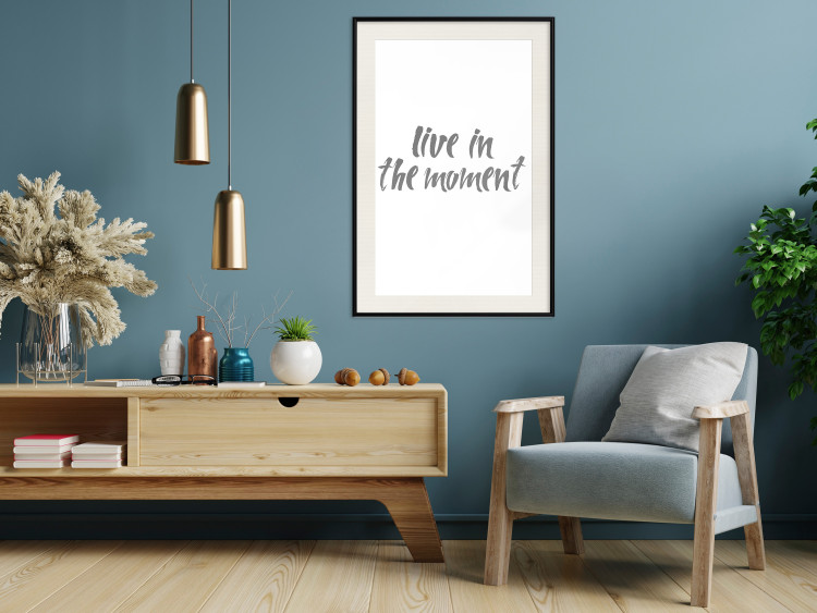 Wall Poster Live In the Moment - gray English text on a white background 135787 additionalImage 19