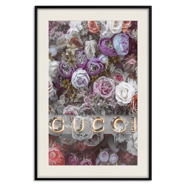 Wall Poster Gucci and Roses - composition of colorful flowers and luxury brand name 131797 additionalImage 19
