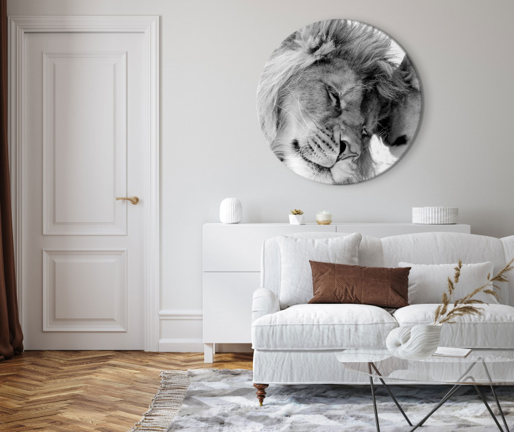 Round Canvas Love Couple - Black and White Photo With Two Lions in the Savannah 148718 additionalImage 4