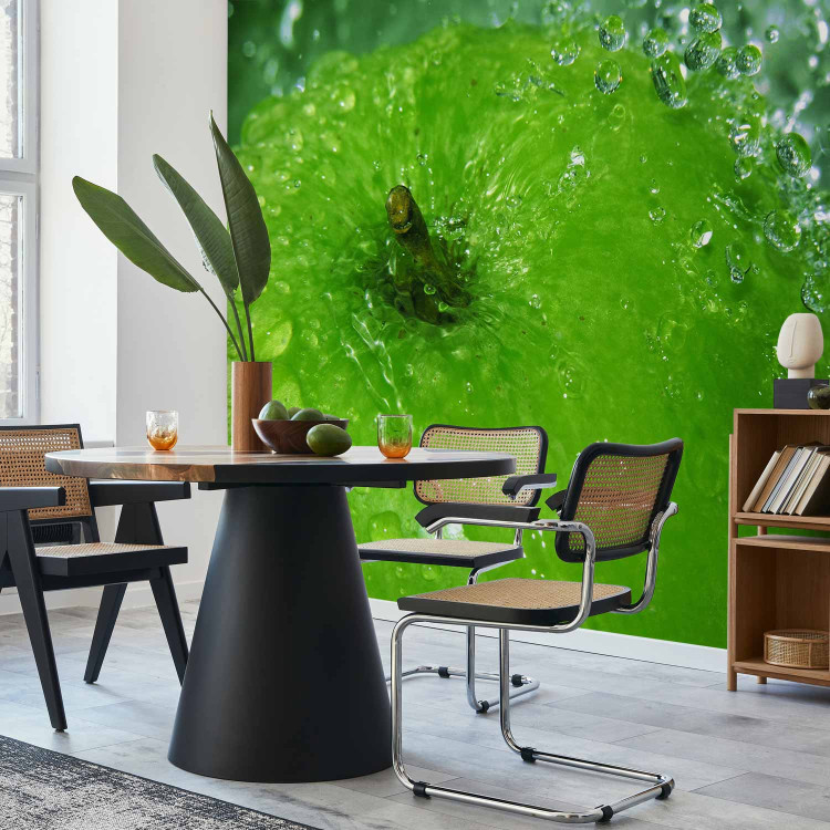 Photo Wallpaper Refreshing Flavours - Green Apple with Stem Dipping into Water 59818 additionalImage 7