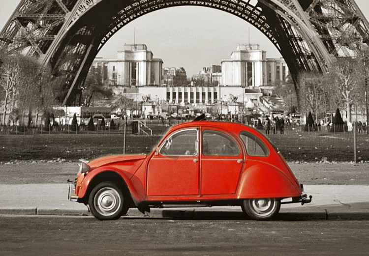 Canvas Print A red can and the Paris 50458 additionalImage 2