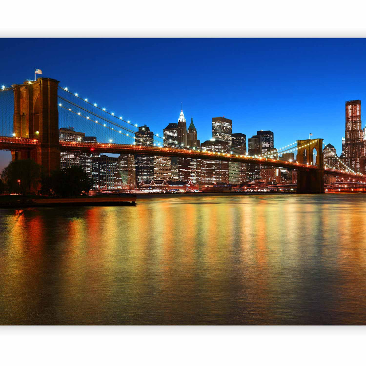 Photo Wallpaper The setting sun over the Brooklyn Bridge - New York architecture 97258 additionalImage 1