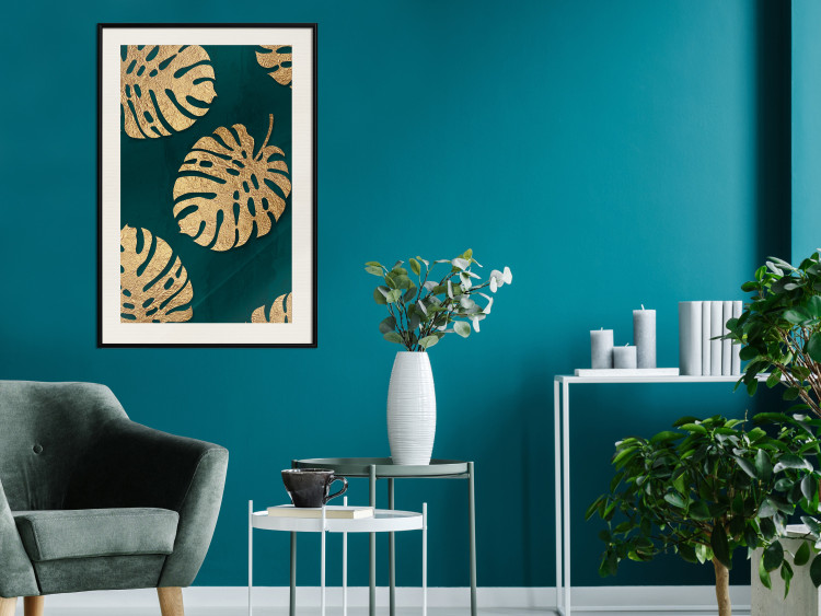Poster Golden Luxury Leaves - glamorous composition in emerald background and plants 117568 additionalImage 18