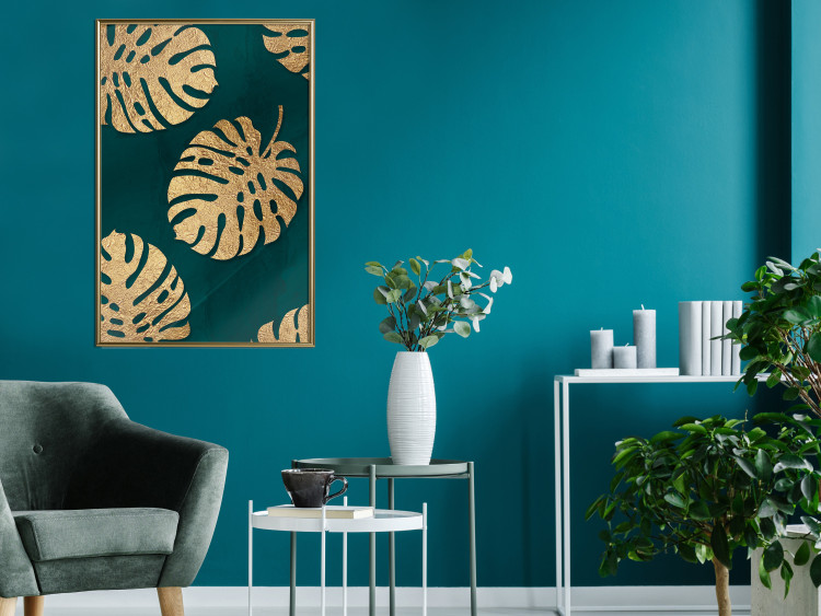 Poster Golden Luxury Leaves - glamorous composition in emerald background and plants 117568 additionalImage 7