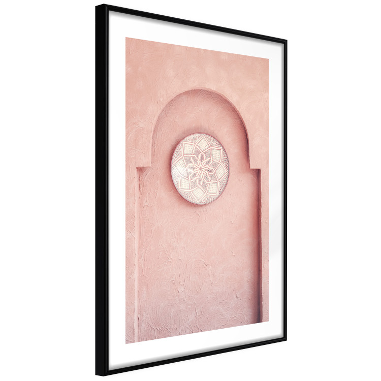 Poster Pink Niche - wall architecture with a hanging decorated circle 134749 additionalImage 6