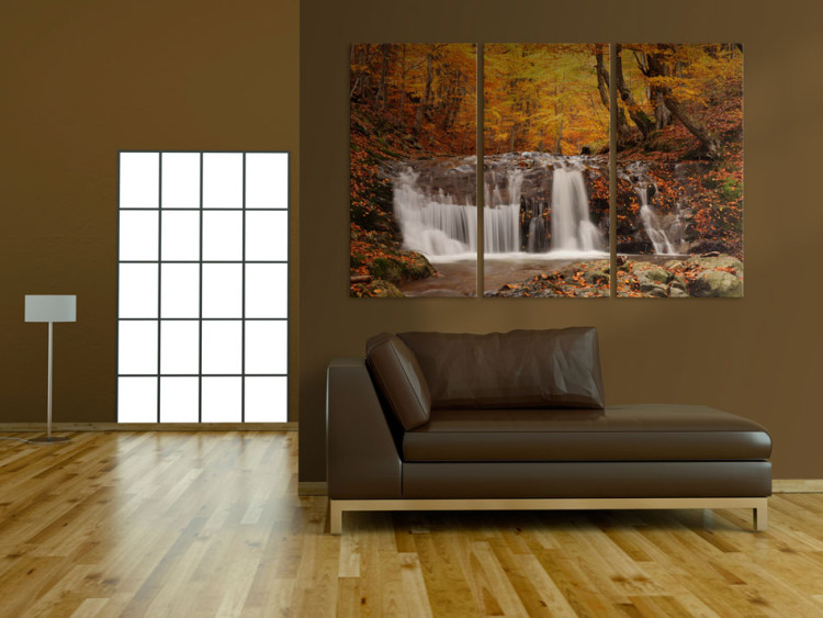 Canvas Art Print A waterfall in the middle of fall trees 58649 additionalImage 3