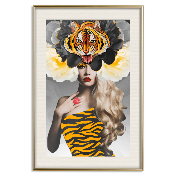 Poster Tiger Eye - abstract woman in tiger outfit on gray background 127869 additionalImage 20
