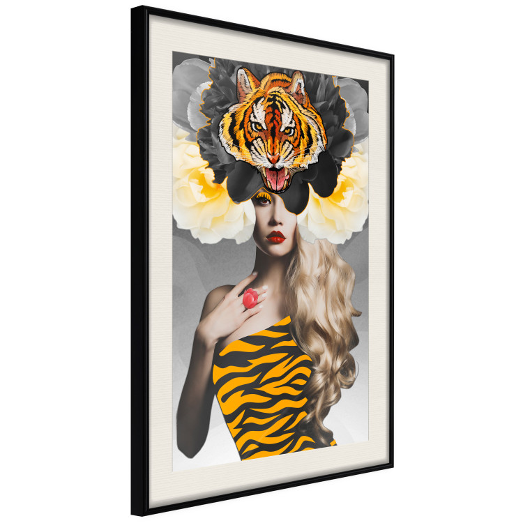 Poster Tiger Eye - abstract woman in tiger outfit on gray background 127869 additionalImage 3